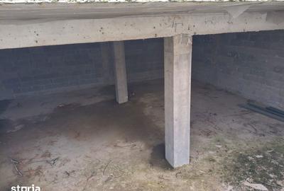 Spațiu comercial, de 210 mp, în Central