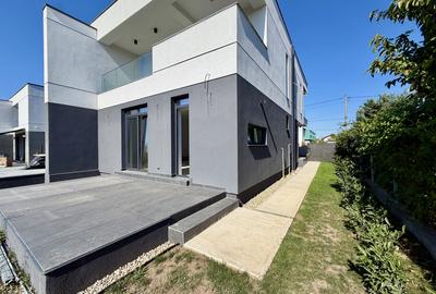 Duplex cu 4 camere cu Canalizare în Dumbrăvița