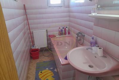 Apartament cu 2 camere decomandat, mobilat în Făgăraș - 9