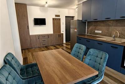 Apartament cu 2 camere semidecomandat în Hotvon