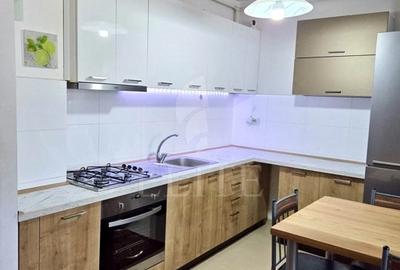 Apartament cu 2 camere semidecomandat, mobilat în Mărăști