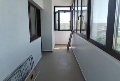 Apartament cu 2 camere decomandat în Păcurari