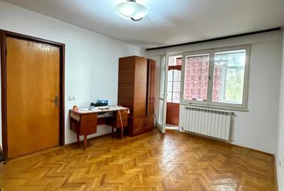 Apartament cu 2 camere semidecomandat în Țiglina 2