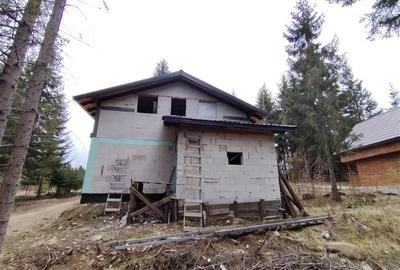 Casă individuală cu 7 camere cu Canalizare în Borzont - 3