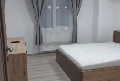 Apartament cu 3 camere decomandat în Central - 4
