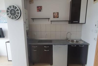 Garsonieră semidecomandată în Central