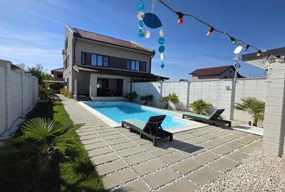 Duplex cu 4 camere cu Piscina în Dumbrăvița