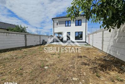 Casă cu 4 camere cu Teren 600 Mp în Țiglari
