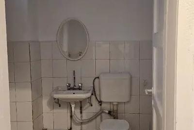 Spațiu comercial, de 70 mp, în Central - 1