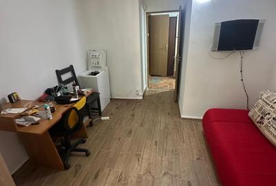 Garsonieră decomandată în Blașcovici