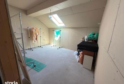 Casă cu 5 camere cu Teren 725 Mp în Ghindeni - 11
