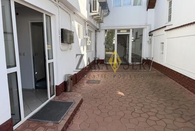 Spațiu comercial, de 227 mp, în Sud - 8