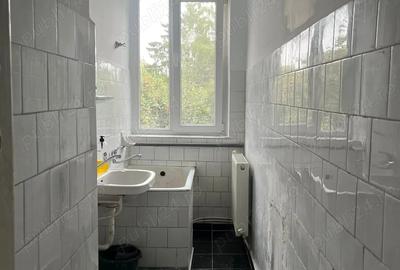 Apartament cu 2 camere semidecomandat în Ultracentral
