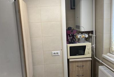 Garsonieră decomandată în Central