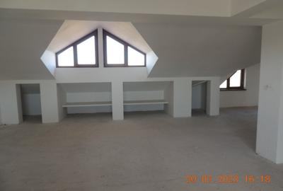 Casă cu 5 camere cu Teren 389.82998657227 Mp în Exterior Est - 15