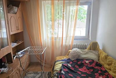 Apartament cu 2 camere decomandat în Gojdu