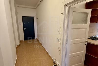 Apartament cu 2 camere decomandat în Hărmanului - 2