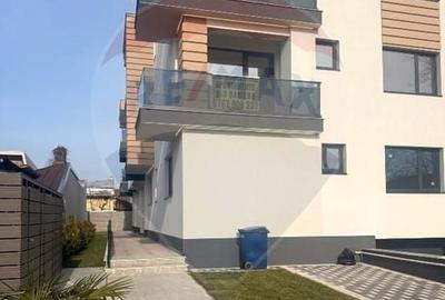 Apartament cu 3 camere în 1 Mai