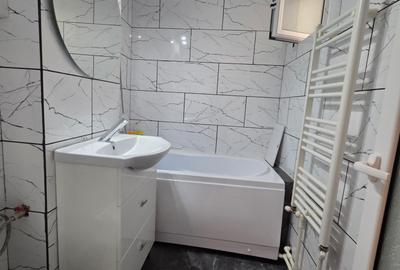 Apartament cu 3 camere semidecomandat în Viziru 1 - 9