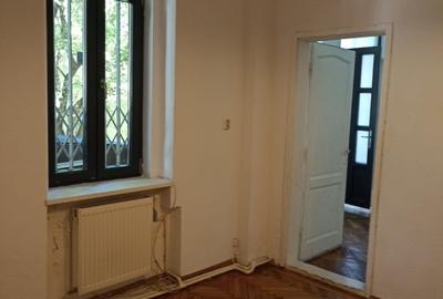 Apartament cu 5 camere semidecomandat în Știrbei Vodă - 10