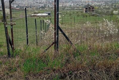 Teren de 480 mp, în Vulcan - 4
