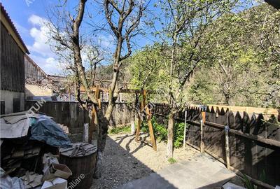 Casă individuală cu 4 camere cu Canalizare în Gura Râului - 35