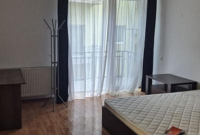 Garsonieră în Plopilor
