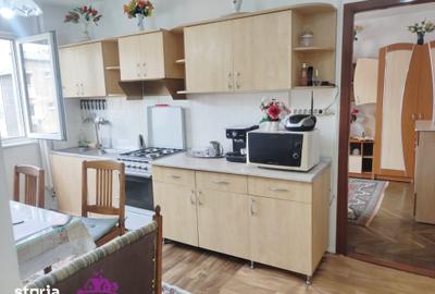 Apartament cu 2 camere decomandat în Nufărul - 7