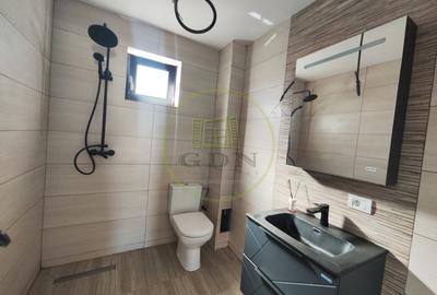 Casă individuală cu 4 camere cu Teren 340 Mp în Malu Mare - 11