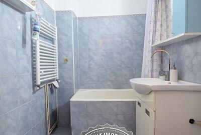 Apartament cu 2 camere semidecomandat, mobilat în Central