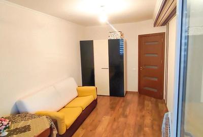 Apartament cu 2 camere decomandat în Berceni