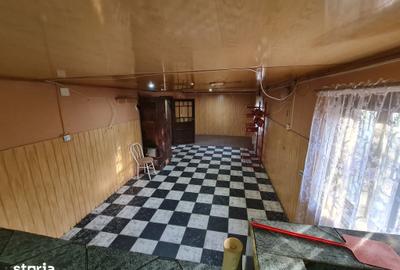 Casă cu 3 camere cu Teren 1400 Mp în Bocsig