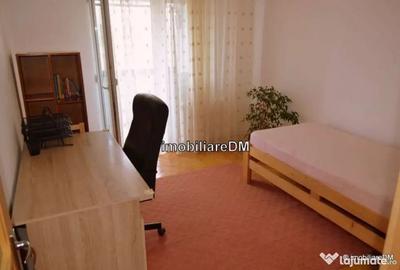 Apartament cu 3 camere decomandat în Independenței - 4