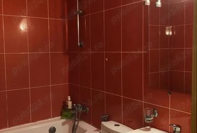 Garsonieră decomandată în Răcădău
