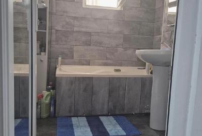 Apartament cu 3 camere semidecomandat în Central - 2