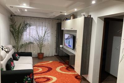 Apartament cu 3 camere decomandat în Tineretului - 3
