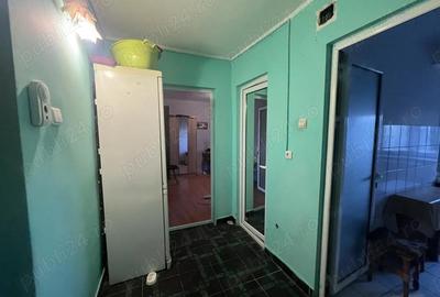 Garsonieră decomandată în Sud - 4