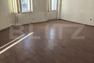 Spațiu comercial, de 1,883 mp, în Ultracentral