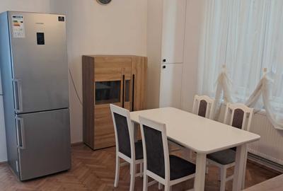 Apartament cu 2 camere decomandat în Central - 6