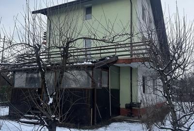 Casă cu 8 camere decomandat cu Teren 1000 Mp în Cornu - 19