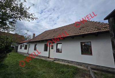 Casă individuală cu 3 camere cu Teren 1112 Mp în Ozun - 1