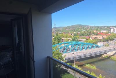 Apartament cu 2 camere semidecomandat în Exterior Vest