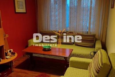 Apartament cu 4 camere decomandat, mobilat în Alexandru cel Bun