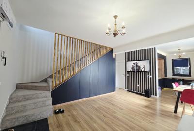 Duplex cu 3 camere cu Canalizare în Costi - 12