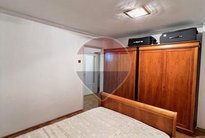 Apartament cu 3 camere semidecomandat în Băncilor - 4