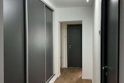 Apartament cu 2 camere decomandat în Podu Roș