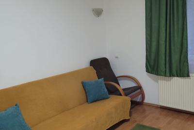 Apartament cu 2 camere semidecomandat în Berceni