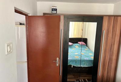 Apartament cu 2 camere semidecomandat, mobilat în Central