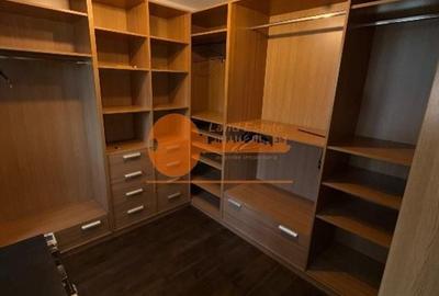 Apartament cu 4 camere în Crângași