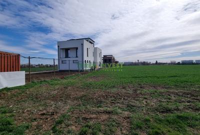 Teren Construcții intravilan de 22000 mp, în Săftica - 2